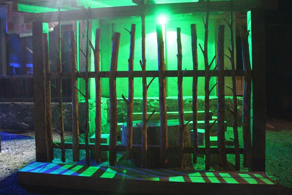 Salome Guest House Местия Екстериор снимка