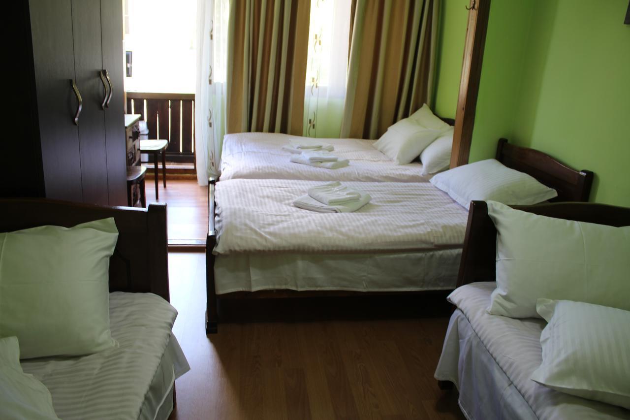Salome Guest House Местия Екстериор снимка