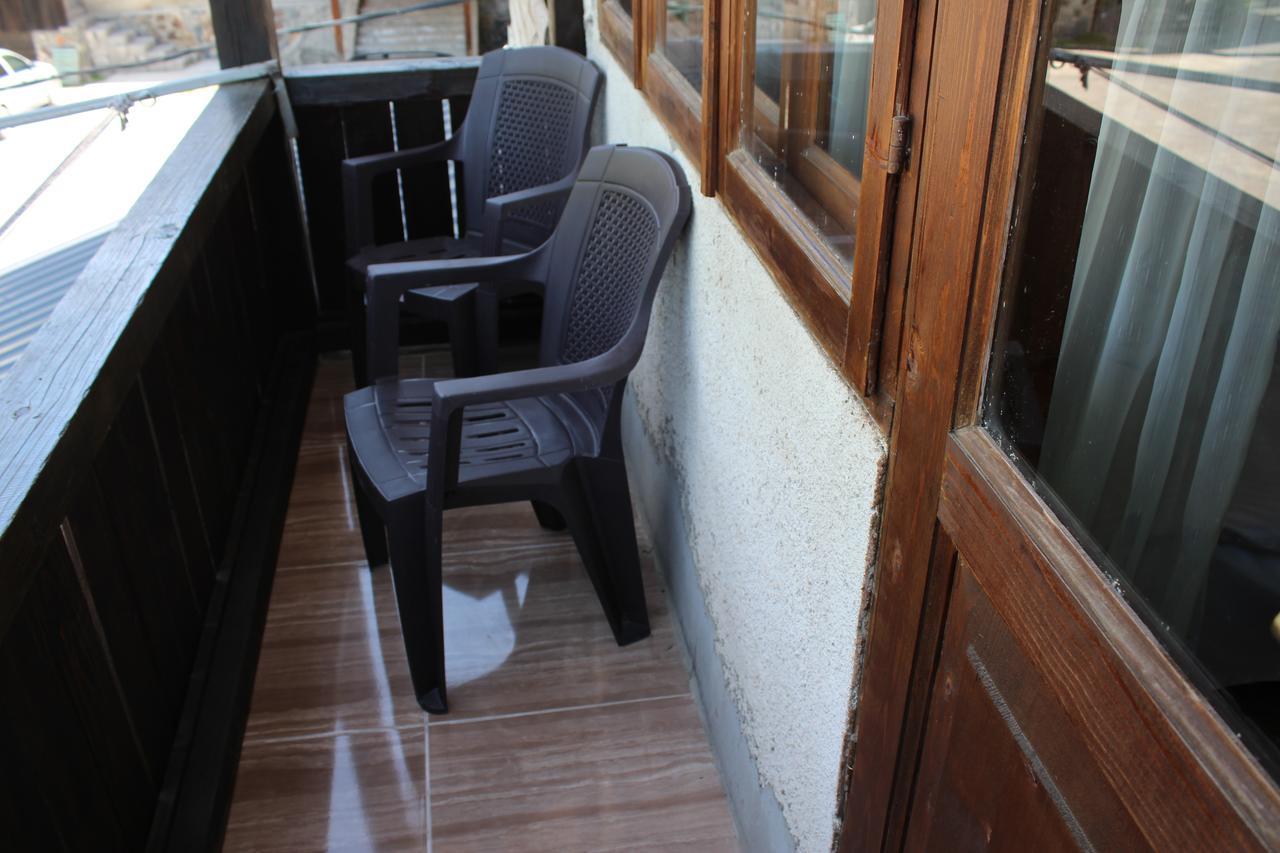Salome Guest House Местия Екстериор снимка