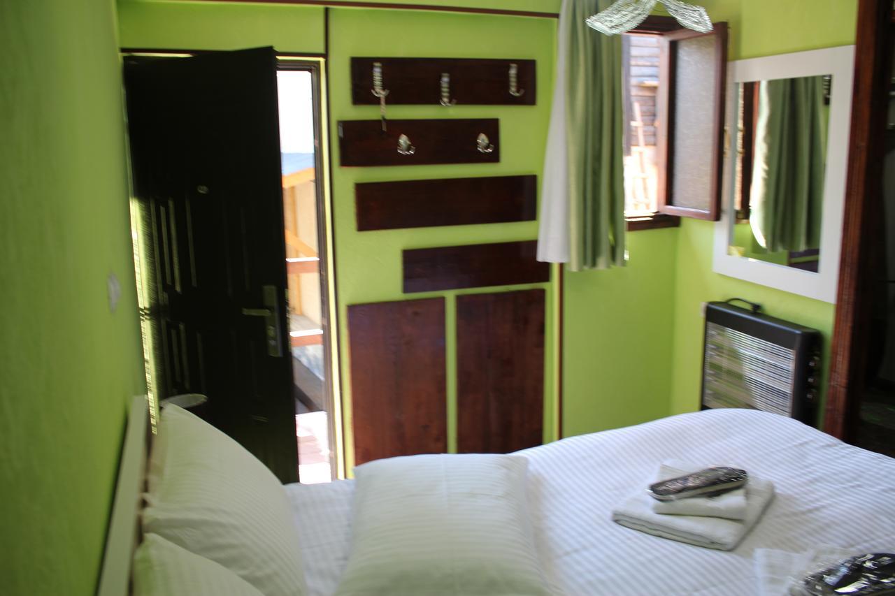Salome Guest House Местия Екстериор снимка
