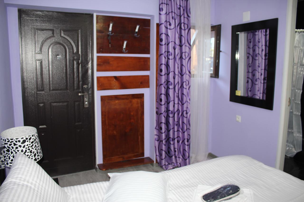 Salome Guest House Местия Екстериор снимка